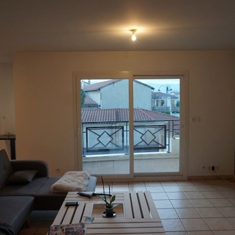 : Appartement 66.34 m² à SAVIGNEUX - Photo 1