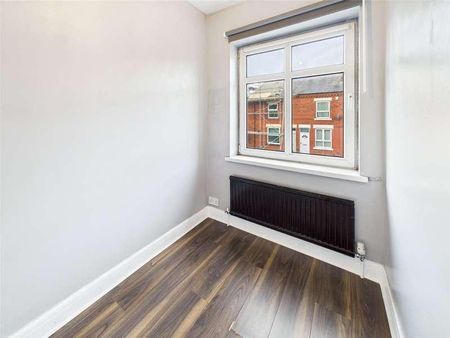 Stockholme Road, Shawheath, Stockport, Cheshire, SK3 - Photo 4