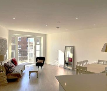 Atkinson House, Eden Place, RH8 - Photo 1