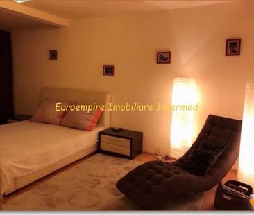 De inchiriat vila cu 5 camere in loc. Ovidiu jud. Constanta - Fotografie 3