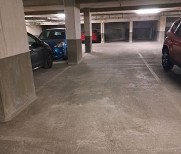 A LOUER AVIGNON ( 84000 ) : APPARTEMENT 3 pièces -TERRASSE - ASCENS... - Photo 6