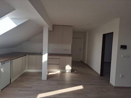 Pronájem bytu 2+kk 73 m2 - Фото 3