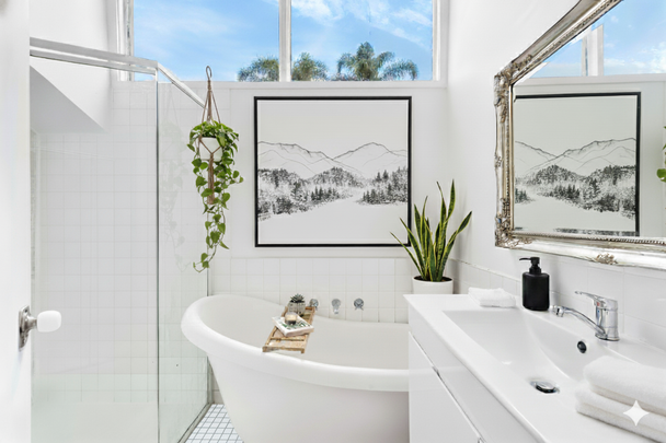 Exquisite Family Sanctuary with Resort-Style Entertaining - Photo 1