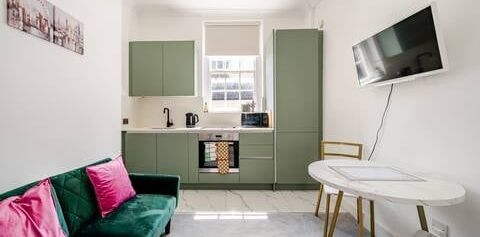 1 Bed Flat, Harcourt St, W1H - Photo 2
