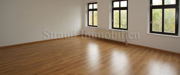 Großes Wohnzimmer…. Bad mit Fenster – ID 179 - Photo 1