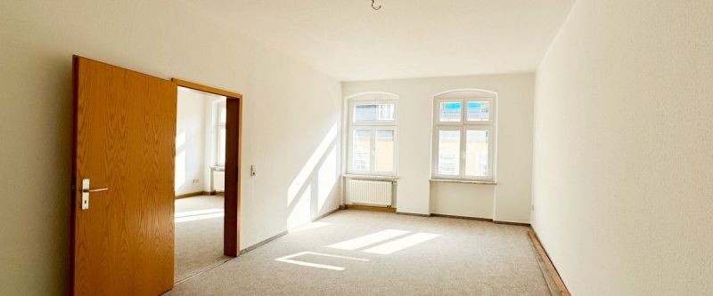 Gemütliche 2-Raum-Wohnung mit Dachterrasse direkt im Zentrum von Annaberg! - Foto 1