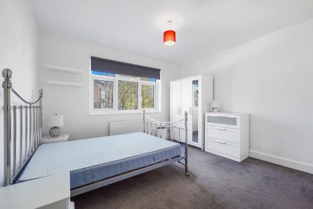 3 bedroom maisonette to rent - Photo 4