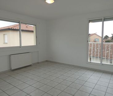 Appartement à louer 2 pièces • 47,71 m2 Saint-Genis-Laval - Photo 2