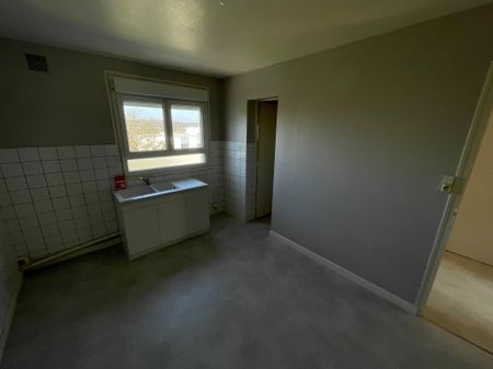 Location - Appartement T4 - 79 m² - Montbéliard - Photo 4