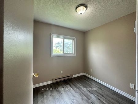 For Lease - 7 Lowndes Avenue Unit# 11, Georgina, Ontario - Photo 5
