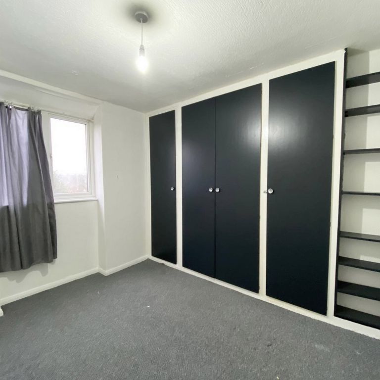 2 Bedroom Semi Detached - Photo 1