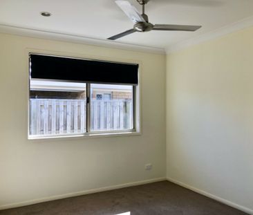 Ideal Family Home - Photo 2