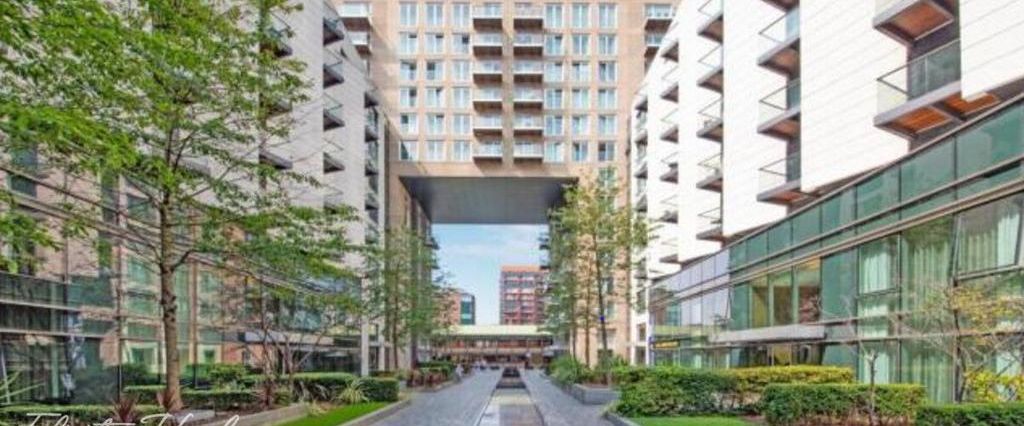 2 bedroom apartment to rent - Photo 1