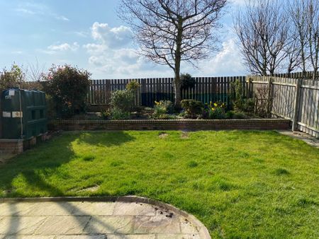 5 Stonebridge Gardens, Conlig, Newtownards, BT23 7QX - Photo 2