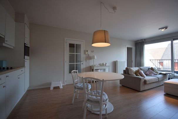 INSTAPKLAAR TWEE- SLAAPKAMER APPARTEMENT MET TERRAS - Photo 1