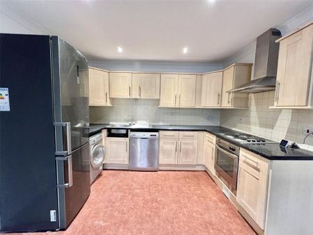 2 bedroom flat to rent - Photo 5