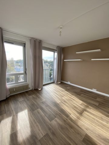 Location Appartement 3 pièces 81m² POITIERS 86000 - Photo 2