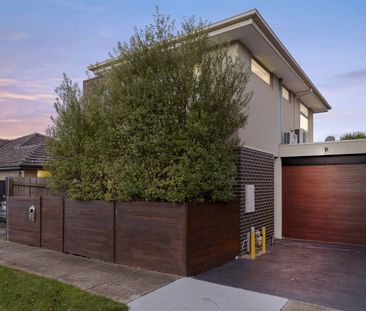 8 Scanlan Street, Bentleigh East - Photo 5