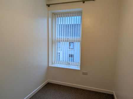 Bryn Road, Llanelli, Swansea, SA15 2LW - Photo 5