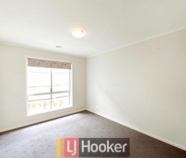 Family Home! - Photo 6