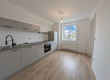 Sonniges Dachgeschoss-Apartment mit 2 Zimmern: Ihr Erstbezug in Zettling bei Premstätten! - Photo 3