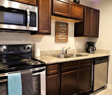 Patio 15 - 1523 W. Colter Street, Phoenix, Arizona - Photo 6