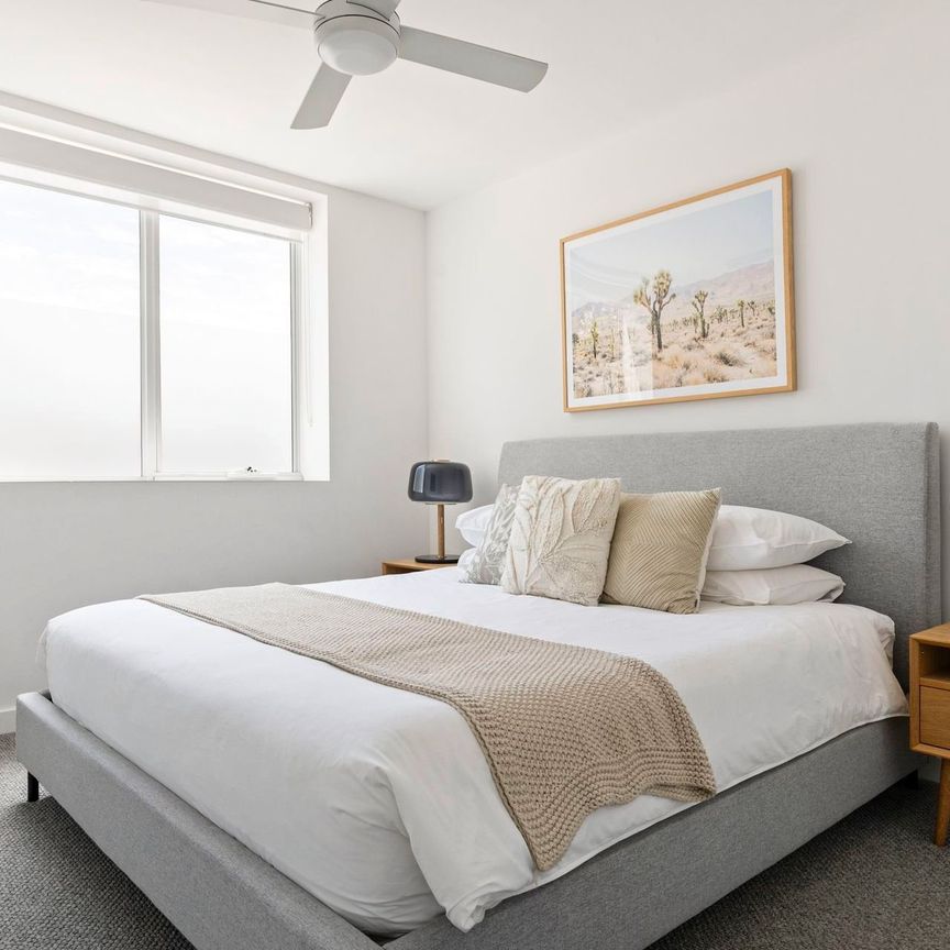 Fully Furnished Style & Sophistication - Photo 1