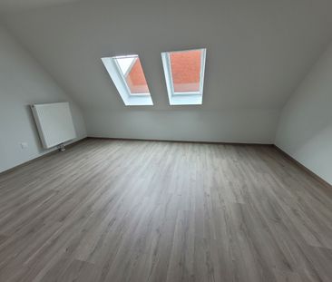 Location Appartement 3 pièces 74m² MARQUETTE LEZ LILLE 59520 - Photo 3