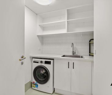 Stunning 3 Bedroom Apartment located in Neutral Bay - Photo 1