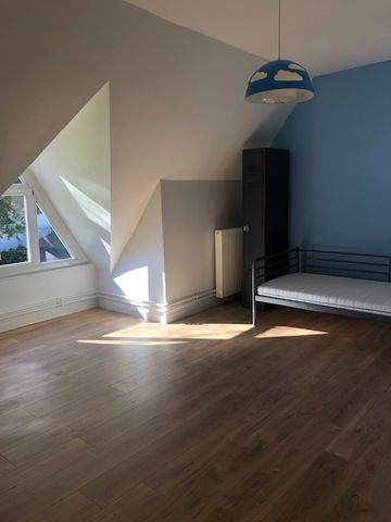 Location Maison 6 pièces 162m² CERNAY LA VILLE 78720 - Photo 4