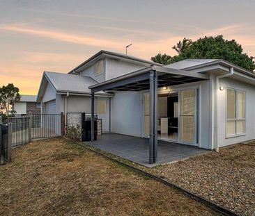 18 Northern Circuit, 4740, Rural View - Photo 1