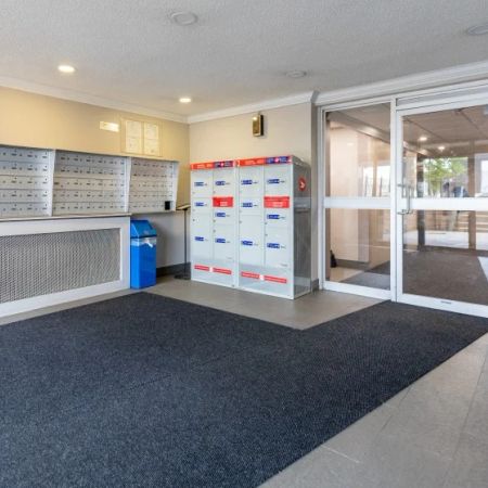 Benville Court Apartments - Photo 4