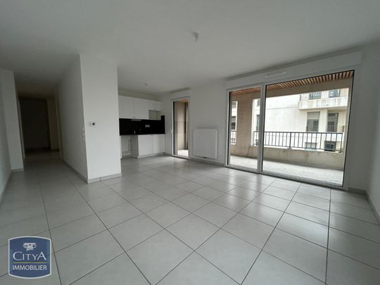 Location Appartement 3 pièces 67m² BORDEAUX 33800 - Photo 1