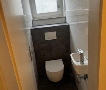 Renovierte 3-Zimmerwohnung in Ludwigsburg-Schlößlesfeld - Photo 1