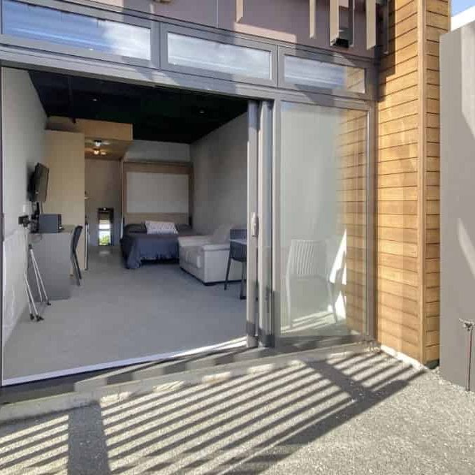 Welcome to apartment 101A in Vedado Apartments. - Photo 1