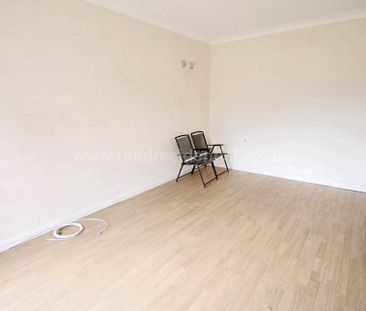 Fairfax Drive, Westcliff On Sea - Photo 4