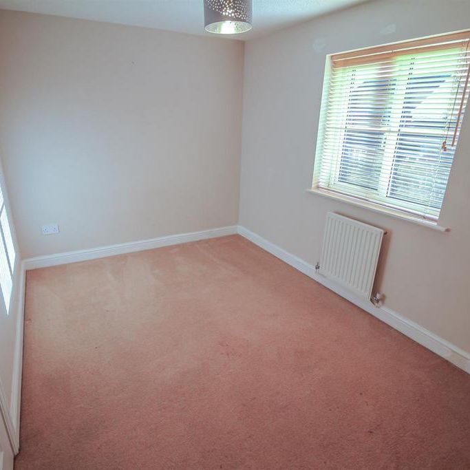 2 bedroom semi-detached house to rent - Photo 1