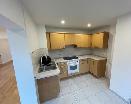 Kernsaniert & ruhig 3 ZKB mit Balkon, neue Elektrik -EBK - frei - Photo 5