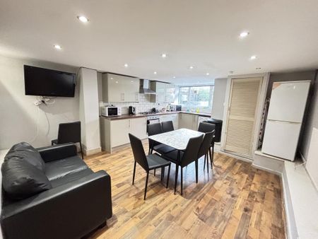 5 bedroom house to rent - Photo 4