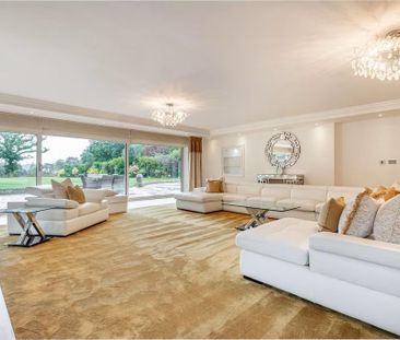 5 bedroom detached house to rent - Photo 4