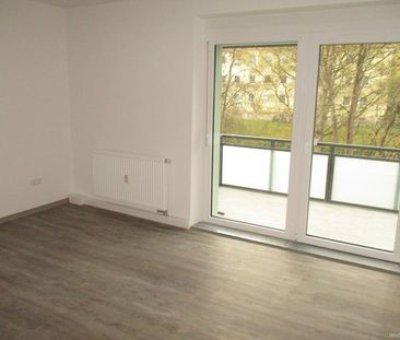 Renovierte 2,5 – Zimmer Wohnung mit Balkon in modernisierter Wohnan... - Foto 4