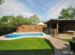 For Lease - 11 Sussex Avenue, Richmond Hill, Ontario - Photo 2