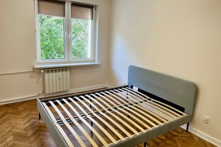 Na wynajem świeżo po remoncie 45m2 2 pokoje - Zdjęcie 3