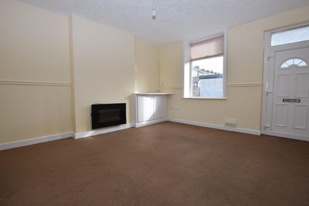 Ivy Street, Burnley - Photo 4