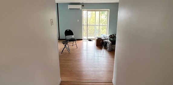 2 CH - 1 SDB - Québec - $1,327 /mo - Photo 2