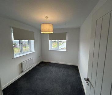 3 bedroom semi-detached house to rent - Photo 3