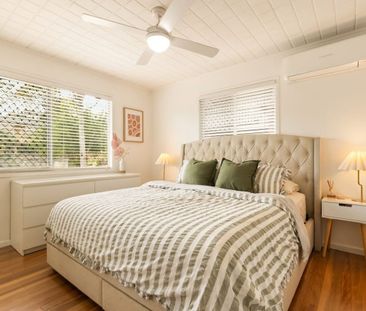 95 Pareena Crescent, Mansfield QLD 4122 - House For Rent | Domain - Photo 5