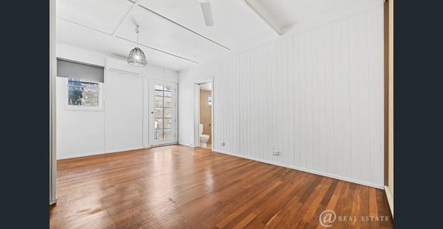 Beach cottage close to the beach - Photo 1