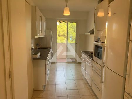 CAP D'AIL - 3 PIECES TRAVERSANT - PISCINE ET GARAGE - Photo 4