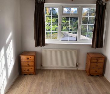 3 Bed Semi-Detached House, Crawley Green Road, LU2 - Photo 5